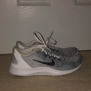 women’s nike flex run 2018